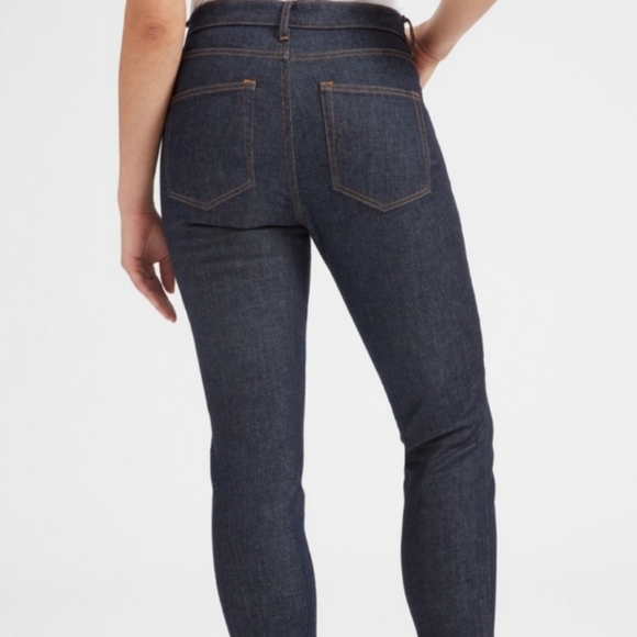 NWOT Everlane High-Rise Ankle Length Jeans in Blue - Picture 4 of 12